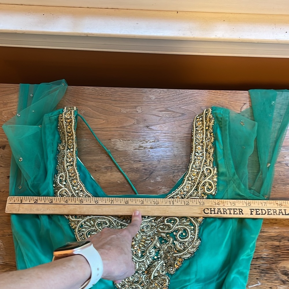 Beautiful Elegant Indian Anarkali Suit ; New without tags, unworn. Stunning!! - Picture 13 of 14